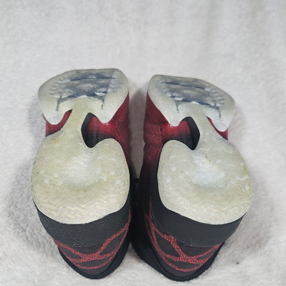 Size 11 ~ Air Jordan 30 "XXX" Gym Red (811006-601). - Picture 14 of 16